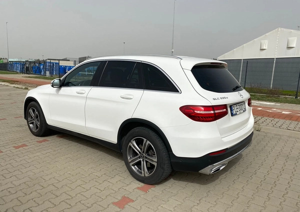 Mercedes-Benz GLC cena 128000 przebieg: 103000, rok produkcji 2017 z Leszno małe 154